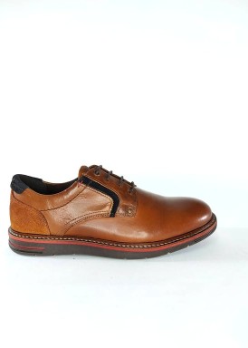 Zapato cordón de piel  con piso deportivo. Color marrón claro de Bola 22