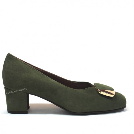 ROLDÁN Zapato salón mujer ante, con adorno dorado-verde