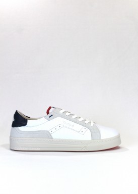 Zapatilla deportiva piso super ligero comodidad absoluta. Blanco. FLUCHOS.