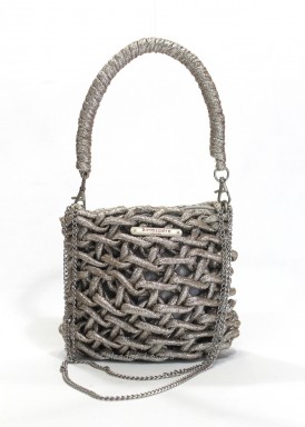 Bolso fiesta con asa y cadena. Plata. Simosastre.