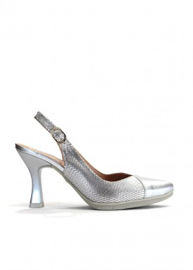 Zapato destalonado de tacón 7,5 cm. Plata. Desiree.