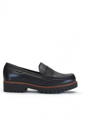 Mocasín de piel piel negro y gravado gris. JORDANA.