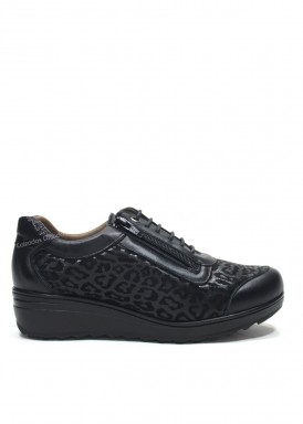 Zapato deportivo de piel y neopreno. Ancho especial .Negro. Gavi´s