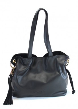 Bolso de piel suave con dos asas. Negro. CARAMELO.