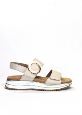 Sandalia ligera sport especial caminatas. Beis. REMONTE