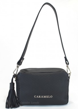 Bolso pequeño con bandolera. Modelo caja. Negro. CARAMELO.