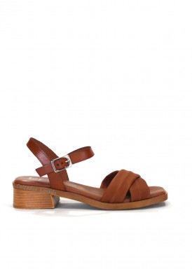 Sandalia tacón bajo, cuero. JORDANA