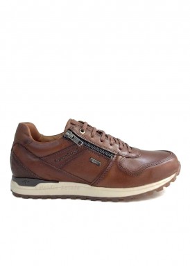 Deportiva hombre con membrana impermeable. Color Cuero. KANGAROOS.