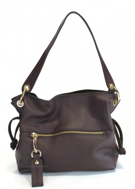Bolso clásico marrón frunce. Asa de hombro y bandolera. Caramelo