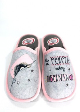 Zapatilla mujer descalza , gris -rosa mensaje Hibernando. de Laro