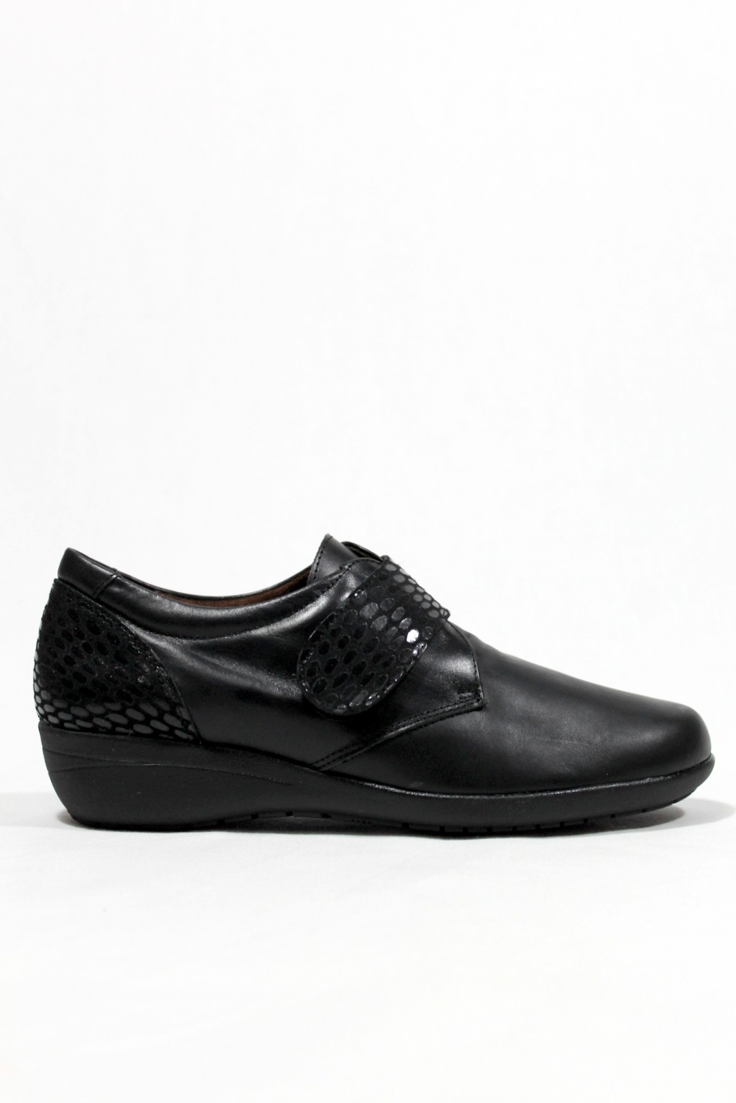FAP - Zapato pies delicados. Liso con de Negro. FAP| Calzados