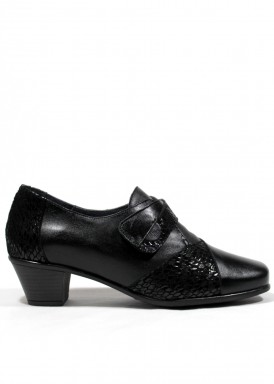 Zapato velcro ancho especial tacón 4,5 cm. Negro. Fap