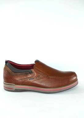 Zapato mocasín gomas laterales, piso deportivo, marrón claro de Fluchos
